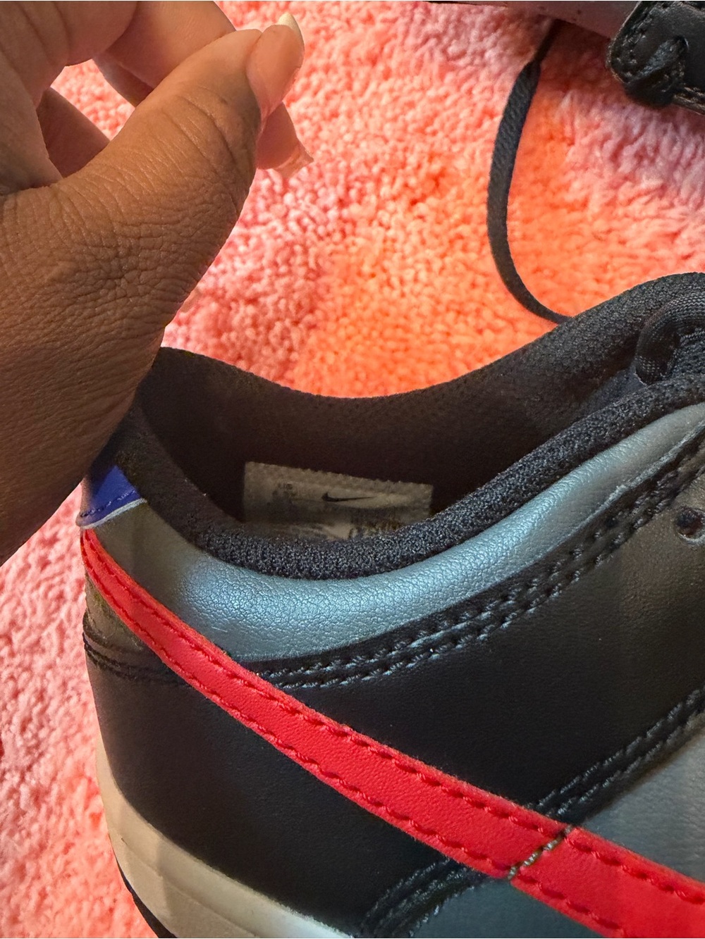 Nike Kids Low-Top Sneakers in Black and Red with Blue Heel Accent - Picture 2 of 2